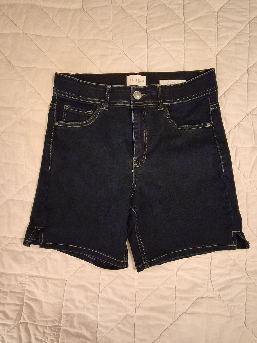 Angels Everluxe Sculpt Shorts w/ Comfort Waistband - Size 8/29